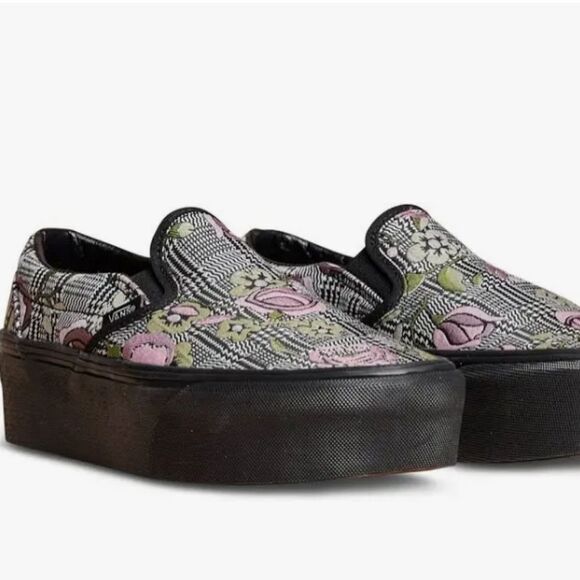 Vans Classic Slip-On Stackform Shoe- Tapestry Floral Black - Picture 8 of 12